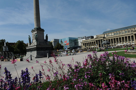 Demokratie-Symbolbild, Stuttgart, S&auml;ule